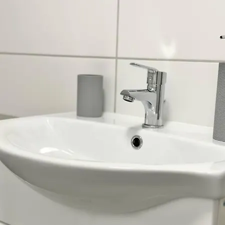 Premium By Hi5 - One-bedroom Apartman Zamárdi