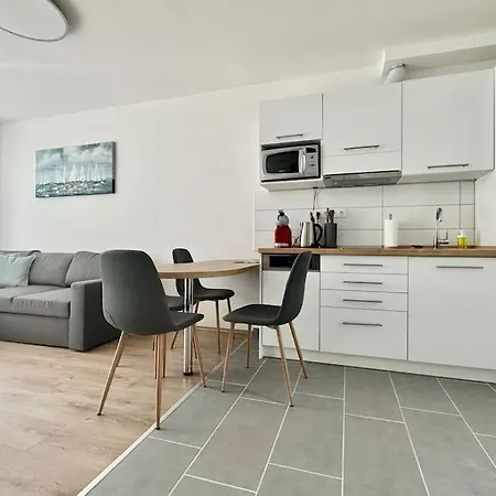 Premium By Hi5 - One-bedroom * Zamárdi