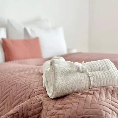 Premium By Hi5 - One-bedroom Zamárdi